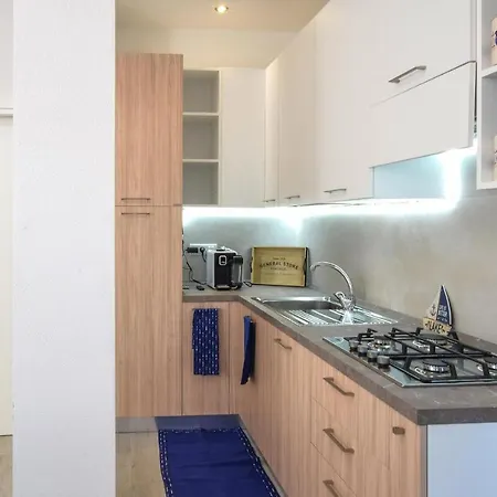 1 Bedroom Beach Front Home In Budoni Budoni