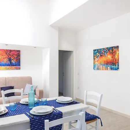 Cozy In With Kitchenette Holiday home Budoni